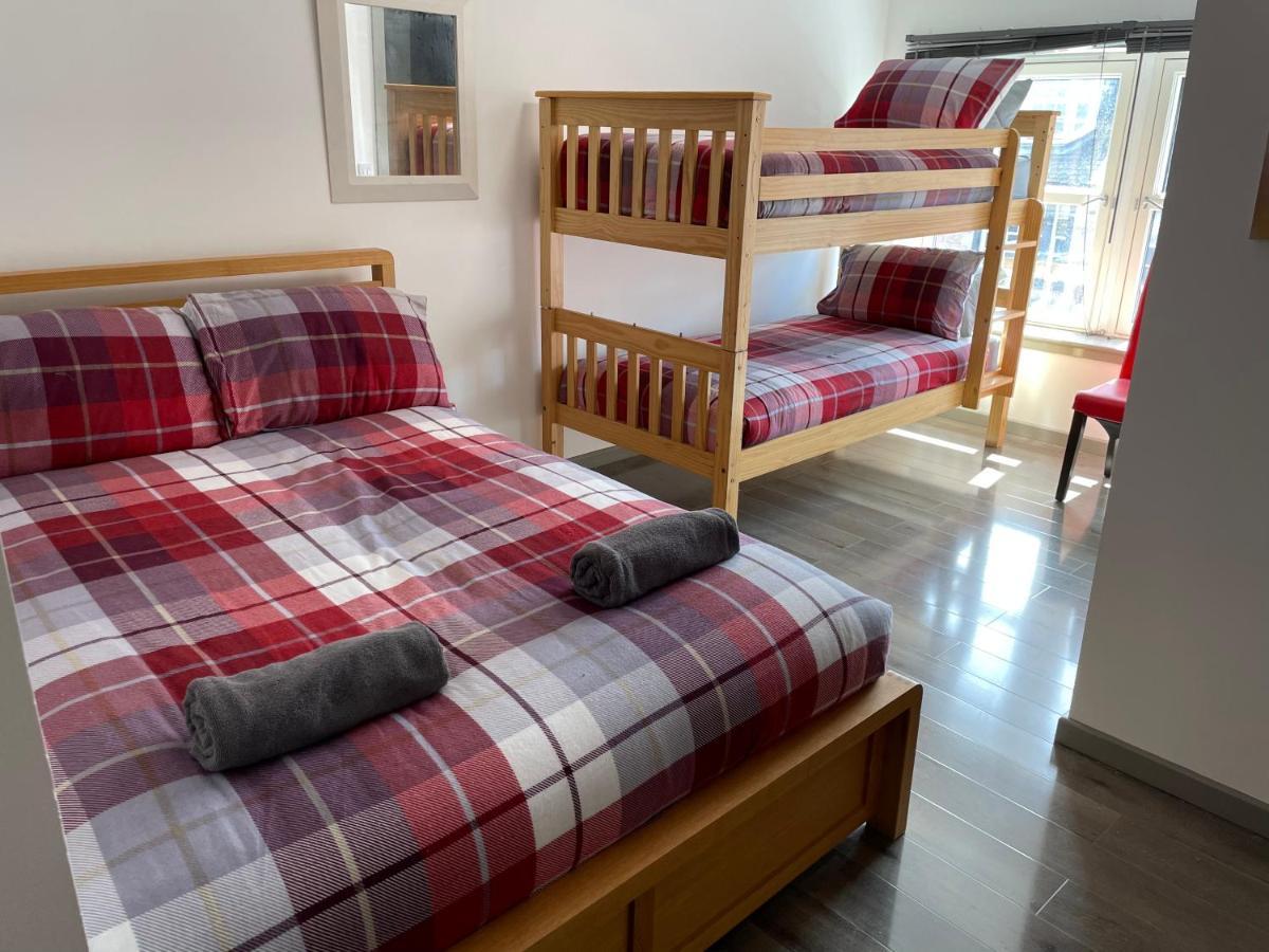 Rooms In Инвернес Екстериор снимка